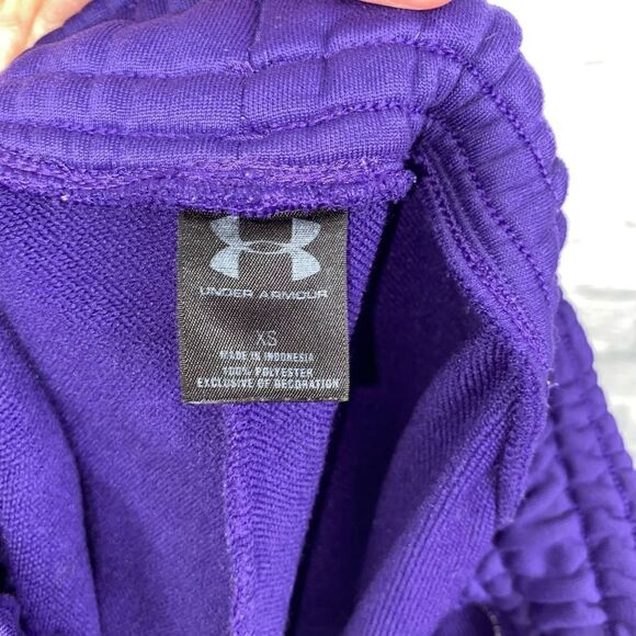 Under armour pull on athletic shorts w/drawstring purple & teal sz XS woman - Picture 5 of 6